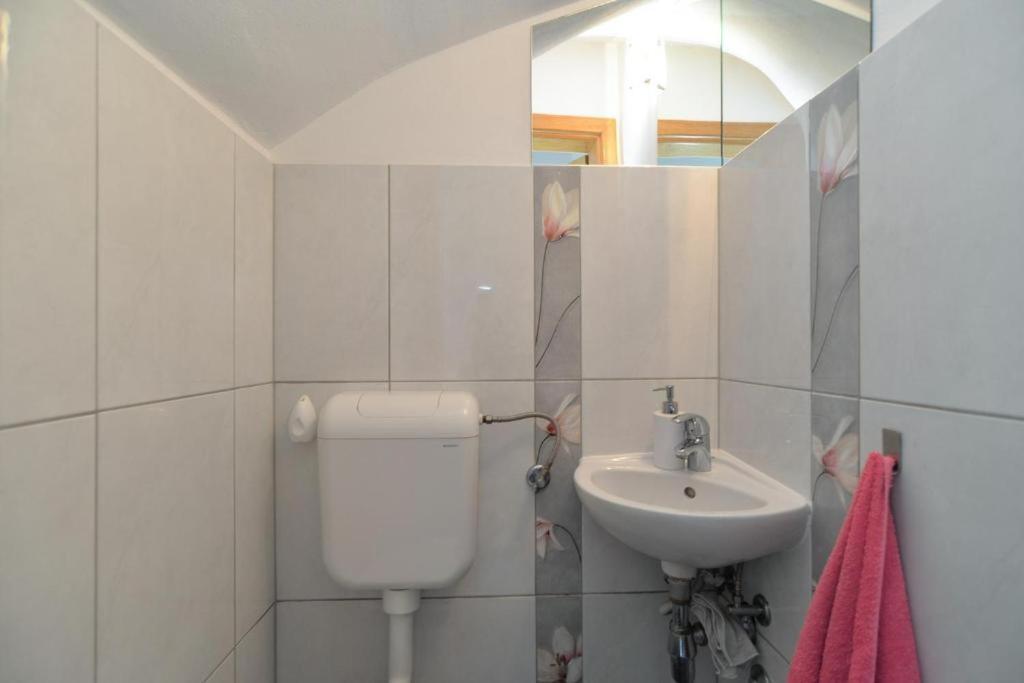 Apartman Eda Pula Exterior foto